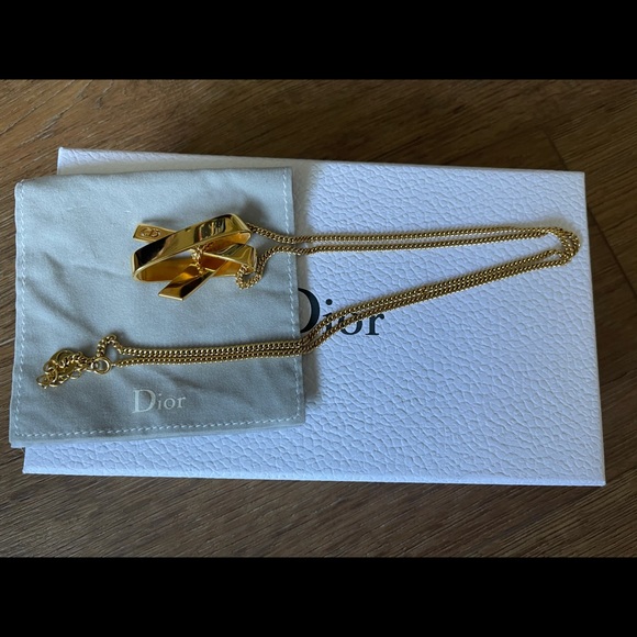 CHRISTIAN DIOR-AUTHENTIC Gold Pendant/Necklace - Picture 8 of 16